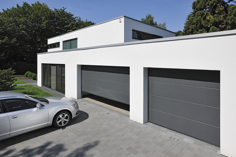 Garage roller doors