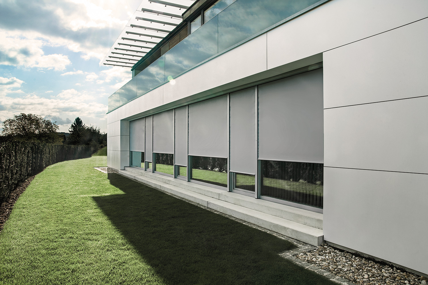 ROMA Fabric Screens